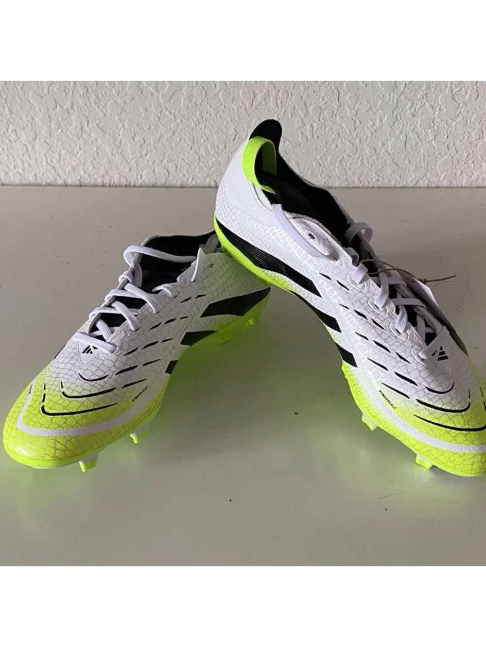 Adidas Predator League FT FG/MG Soccer Cleats JI1111 White Yellow Men’s Sz 8‎